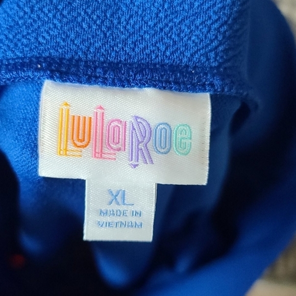 LulaRoe pink and blue cassie NWT - Picture 6 of 6